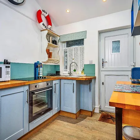 Finest Retreats - No 3 Sandside Holiday home *