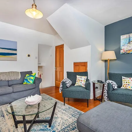 Finest Retreats - No 3 Sandside