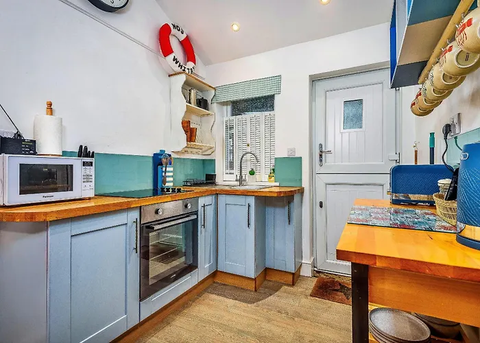 Finest Retreats - No 3 Sandside Holiday home *